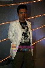 at Mtv Desi Beats on location in Madh on 27th Aug 2009 (23).JPG